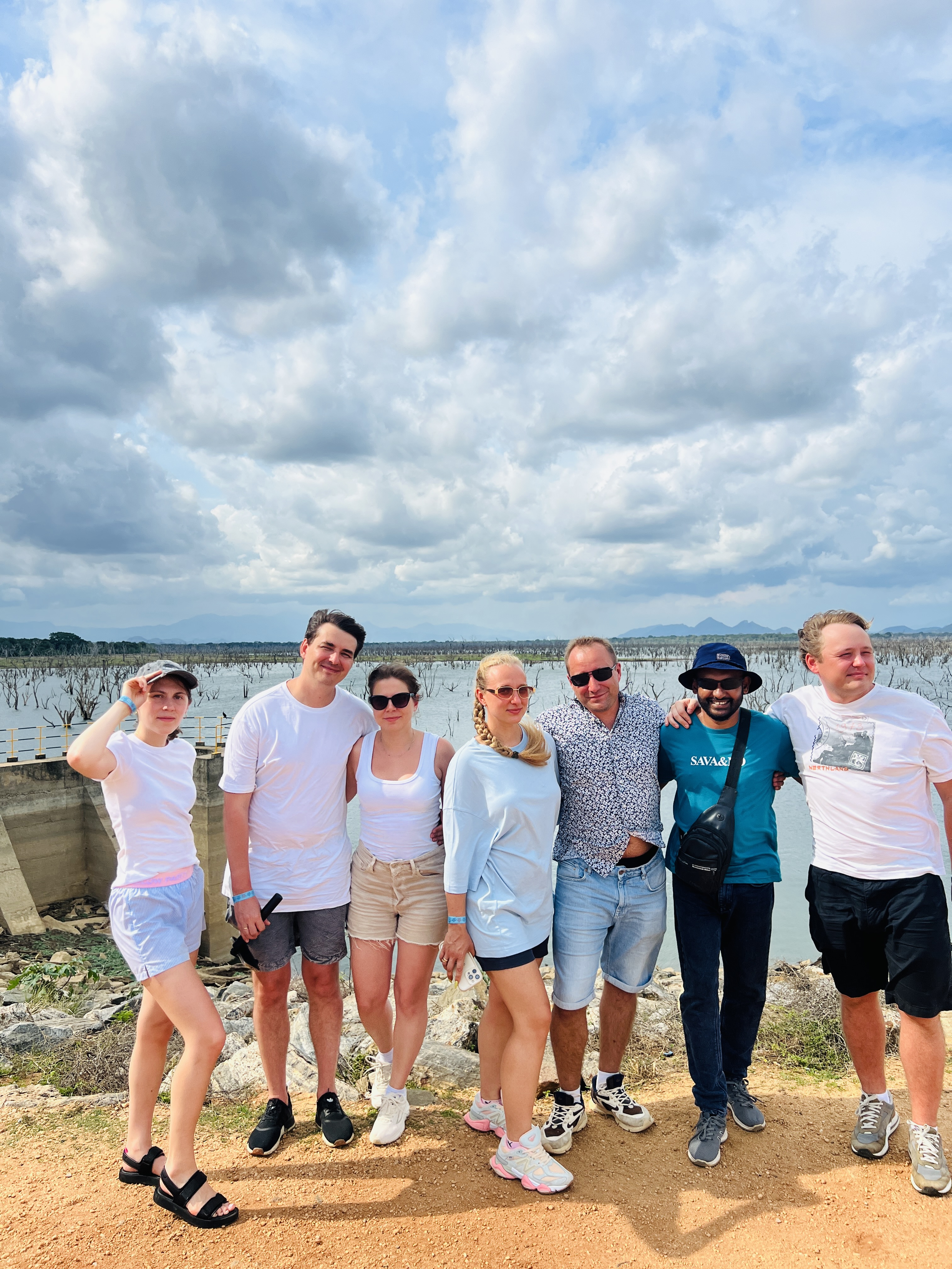 Naturelankachamytours